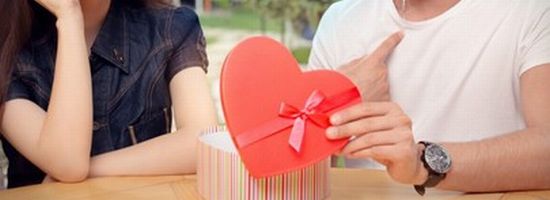 男性は恋愛する女性と結婚する女性を分けて考える画像